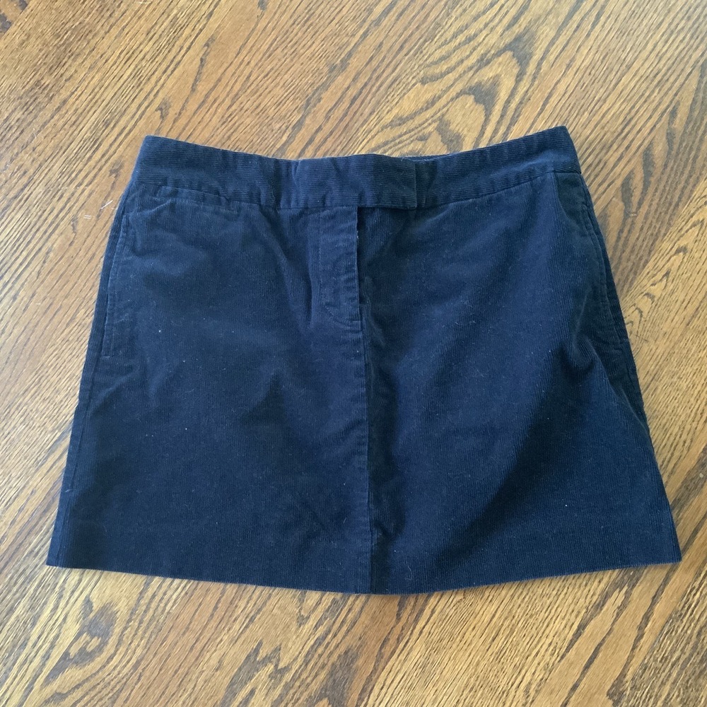 J. Crew Sz 8 Navy Corduroy Skirt  100% Cotton‎ Pockets 2007 Preppy Academia EUC